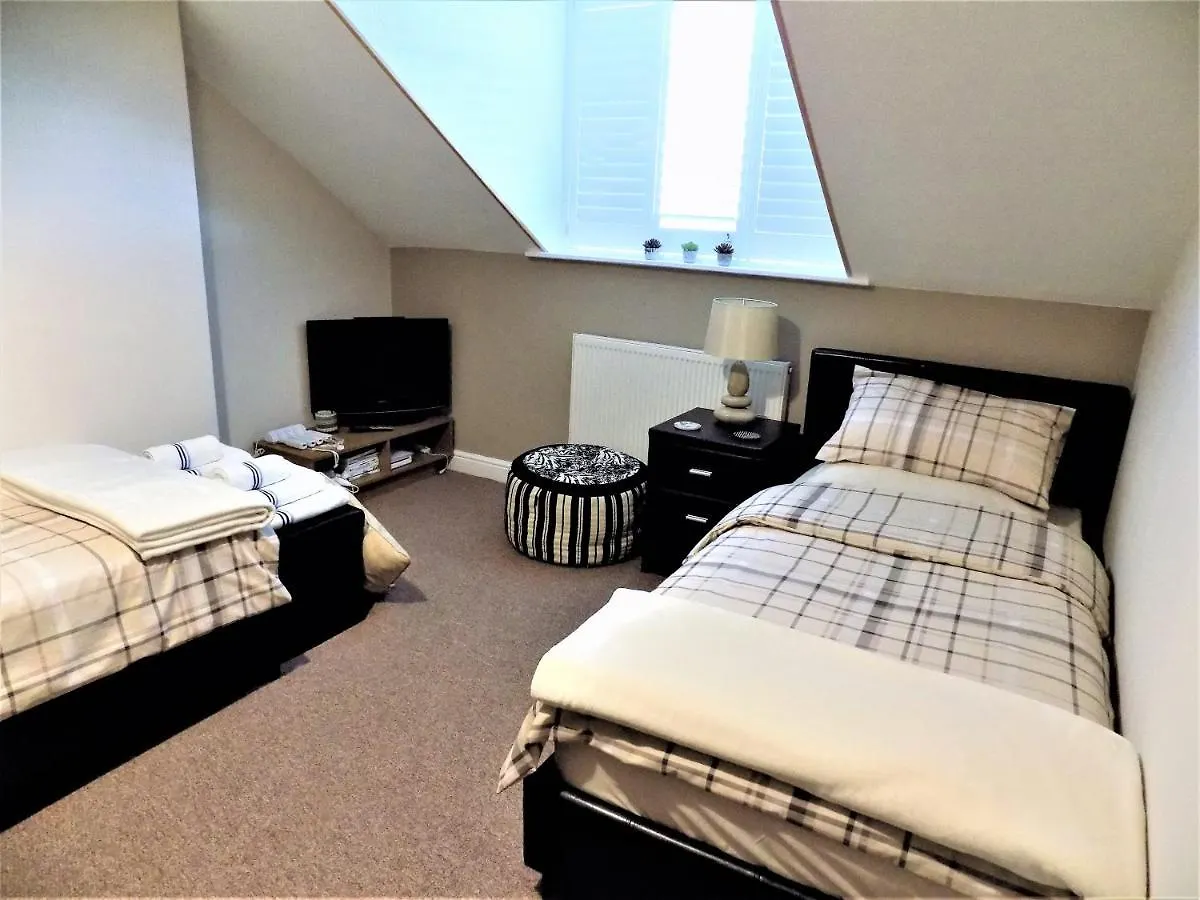 Number 12 Yorkshire Holiday House 파일리 펜션