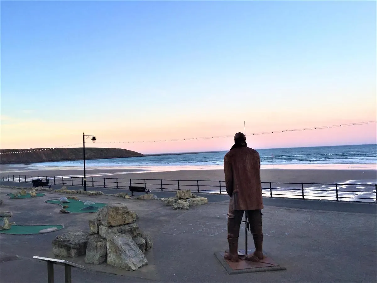 Number 12 Yorkshire Holiday House Filey